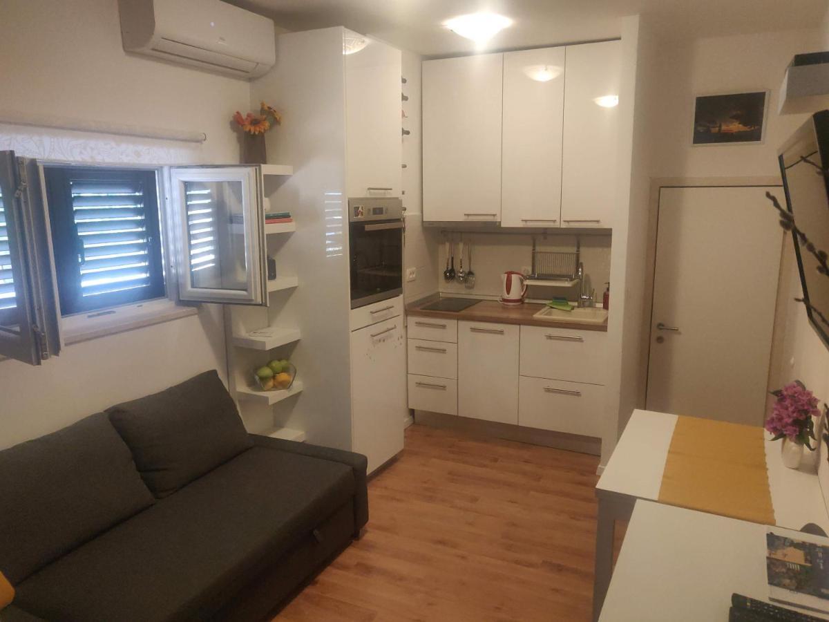 Apartments Bepa Makarska Exterior foto