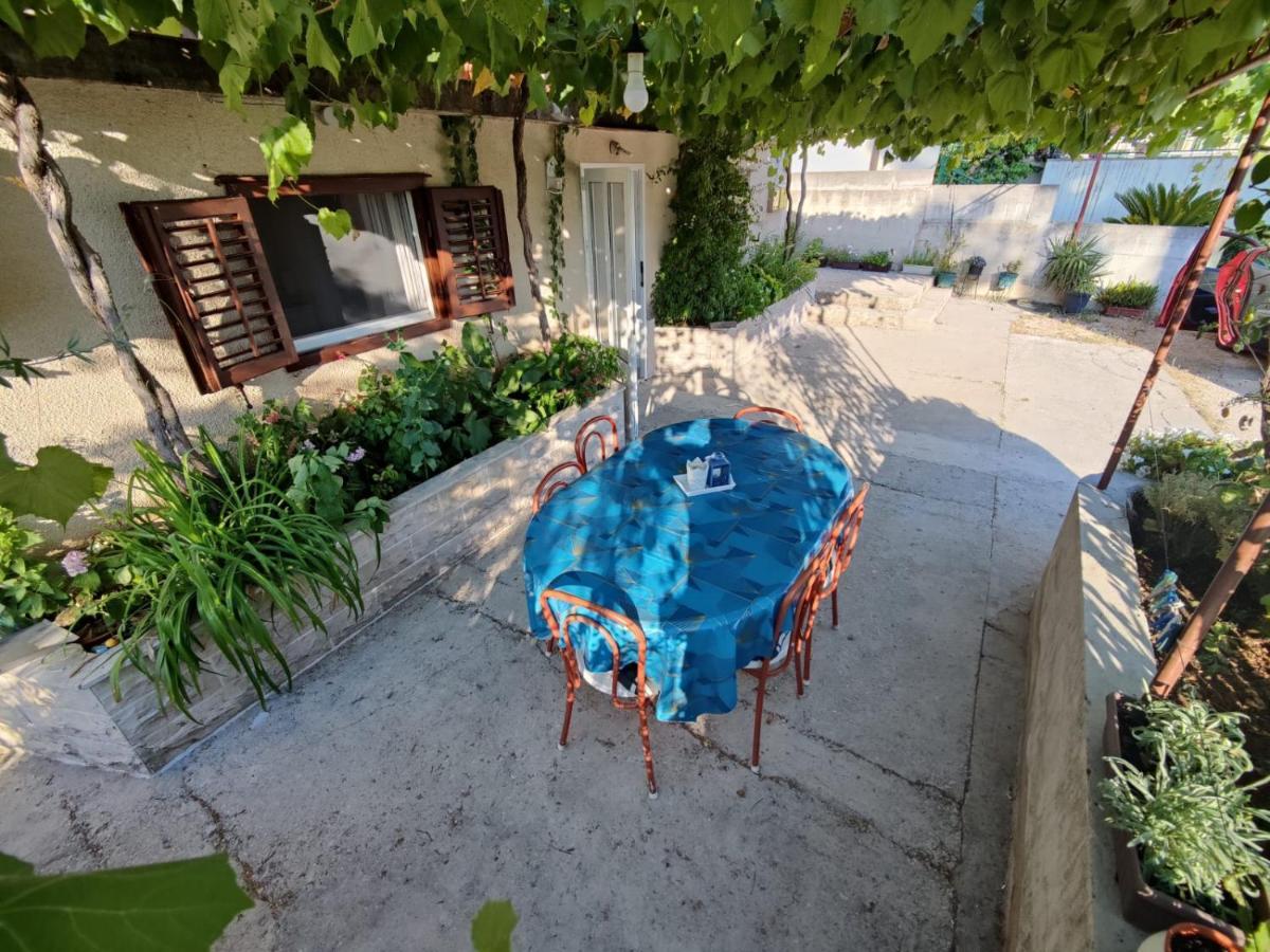Apartments Bepa Makarska Exterior foto